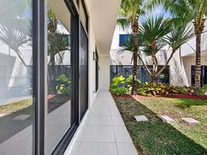 16709 Botaniko Drive North, Weston FL 33326