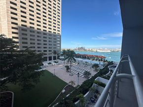 335 S Biscayne Blvd 1002, Miami FL 33131