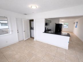 5404 NW 26th Rd, Tamarac FL 33309