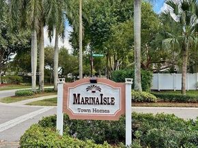 3818 SW 171st Ter, Miramar FL 33027