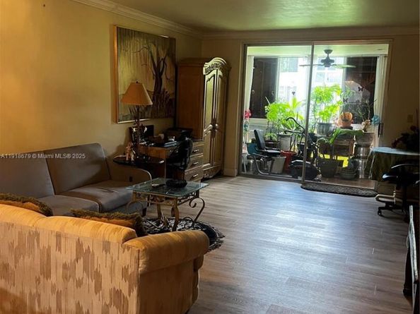 5985 Del Lago Cir 119, Sunrise FL 33313