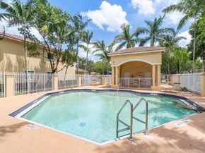 7925 Tuscany Dr, Tamarac FL 33321