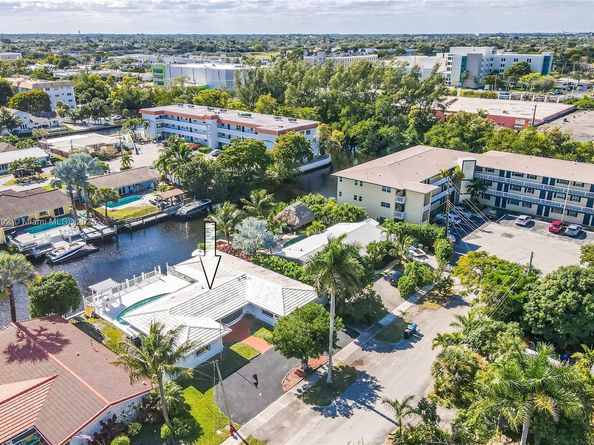 1418 NE 57th Ct, Fort Lauderdale FL 33334