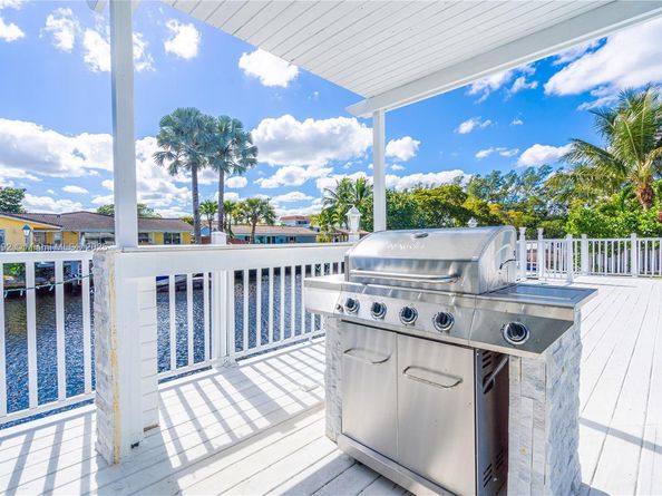 1418 NE 57th Ct, Fort Lauderdale FL 33334