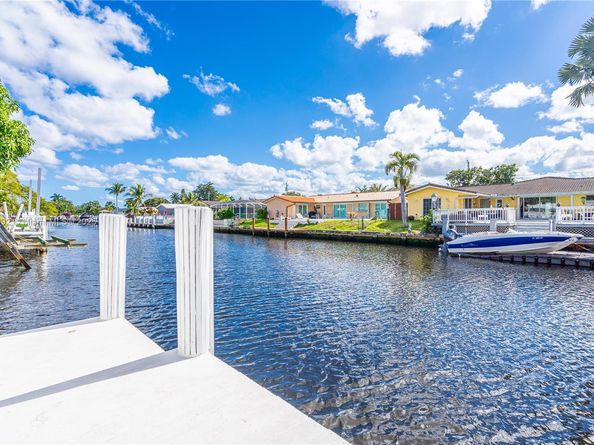 1418 NE 57th Ct, Fort Lauderdale FL 33334
