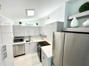 2406 Marathon Ln, Fort Lauderdale FL 33312