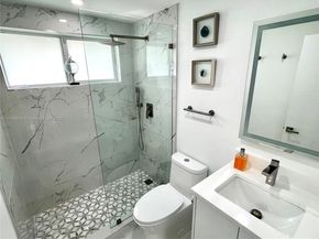 2406 Marathon Ln, Fort Lauderdale FL 33312