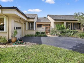 9404 N Chelsea Dr N, Plantation FL 33324