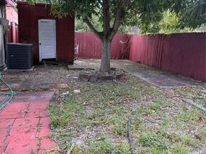 130 NW 124th St, North Miami FL 33168