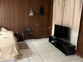 130 NW 124th St, North Miami FL 33168