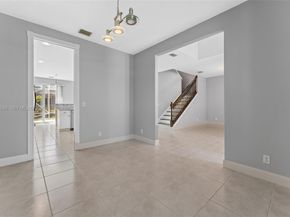 1019 N Egret Cir, Jupiter FL 33458