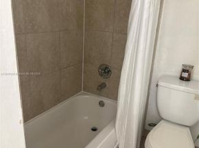 15481 SW 81st Cir Ln 712, Miami FL 33193