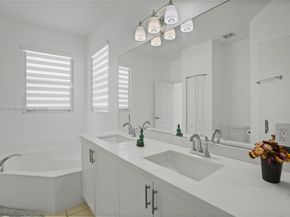 3708 NE 22nd Pl, Homestead FL 33033