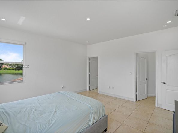 3708 NE 22nd Pl, Homestead FL 33033