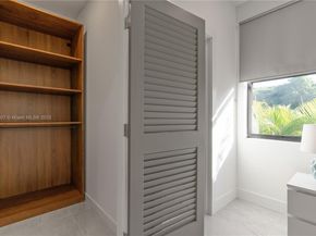 2887 SW 33rd Ave, Miami FL 33133