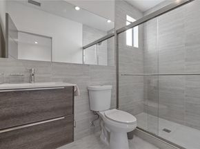 2887 SW 33rd Ave, Miami FL 33133