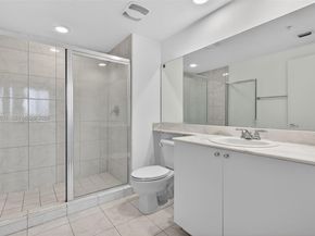 2775 NE 187th St 202, Aventura FL 33180