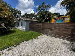 1823 SW 22nd St, Fort Lauderdale FL 33315