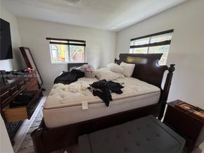 1823 SW 22nd St, Fort Lauderdale FL 33315