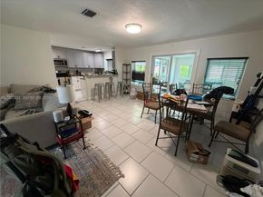 1823 SW 22nd St, Fort Lauderdale FL 33315