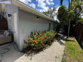 1823 SW 22nd St, Fort Lauderdale FL 33315