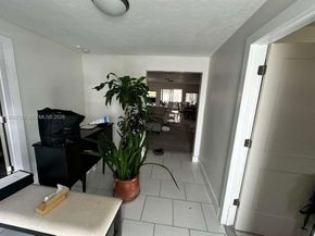 1823 SW 22nd St, Fort Lauderdale FL 33315