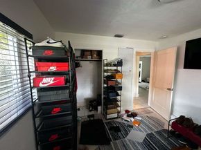 1823 SW 22nd St, Fort Lauderdale FL 33315