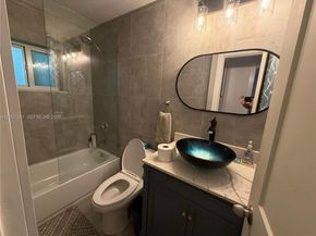 1823 SW 22nd St, Fort Lauderdale FL 33315