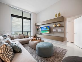 88 SW 7th St PH4301, Miami FL 33130