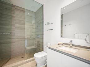 88 SW 7th St PH4301, Miami FL 33130
