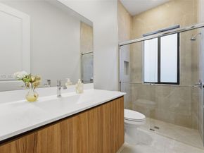 12070 SW 83rd Pl, Miami FL 33156