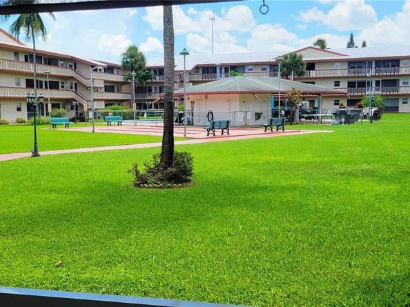 5300 Washington St M107, Hollywood FL 33021