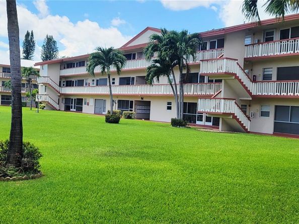 5300 Washington St M107, Hollywood FL 33021