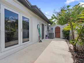 3921 SW 124th Ct, Miami FL 33175