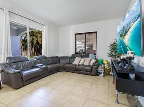 18253 SW 152nd Pl, Miami FL 33187