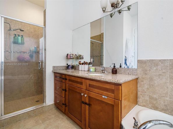 18253 SW 152nd Pl, Miami FL 33187