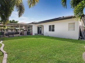 18253 SW 152nd Pl, Miami FL 33187