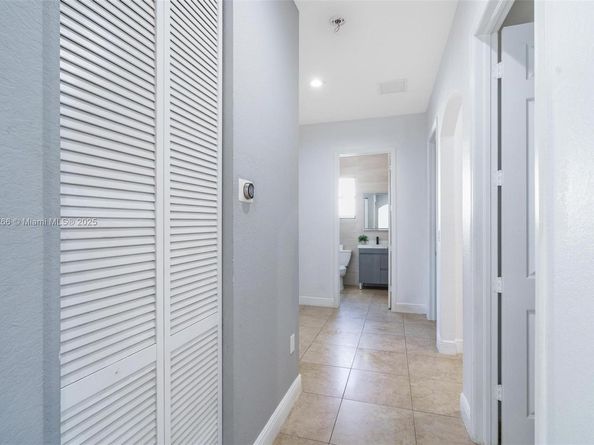 18253 SW 152nd Pl, Miami FL 33187