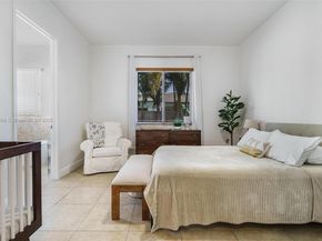 18253 SW 152nd Pl, Miami FL 33187