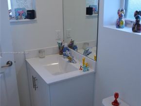 2744 SE 19th St, Homestead FL 33035