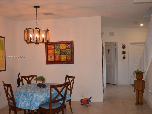 2744 SE 19th St, Homestead FL 33035