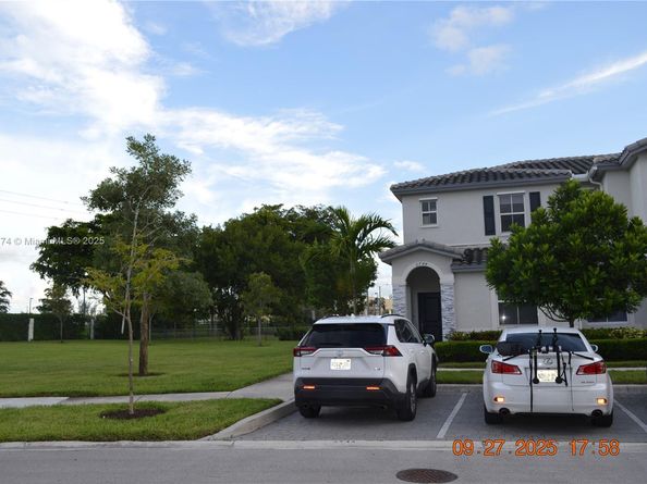 2744 SE 19th St, Homestead FL 33035