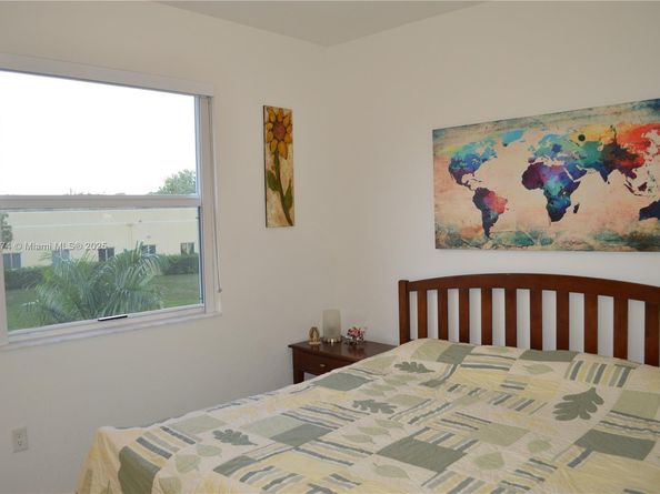 2744 SE 19th St, Homestead FL 33035