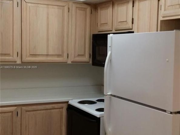 1280 S Alhambra Cir 2117, Coral Gables FL 33146