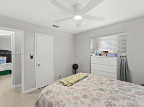 620 SW 10th St, Fort Lauderdale FL 33315