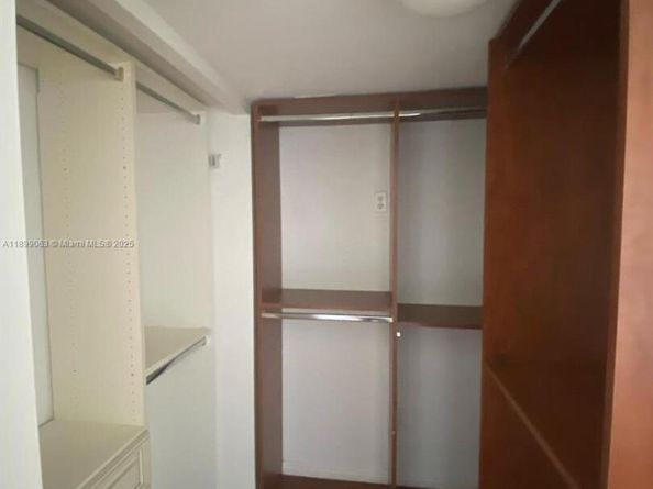 3300 NE 191st St 416, Aventura FL 33180