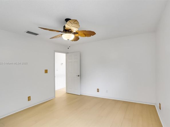 11905 Donlin Dr, Wellington FL 33414