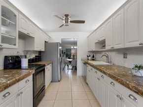 11905 Donlin Dr, Wellington FL 33414