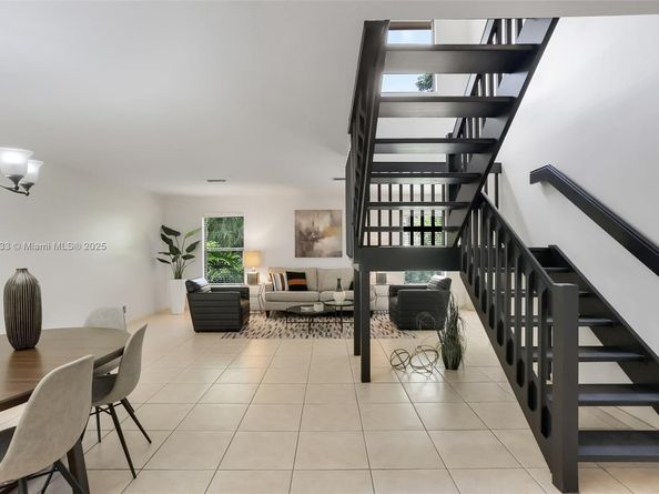 11905 Donlin Dr, Wellington FL 33414