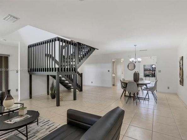 11905 Donlin Dr, Wellington FL 33414